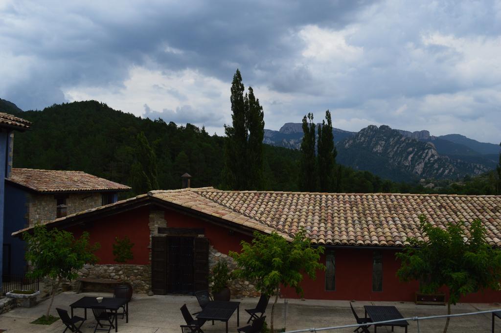 Monegal Otel San Lorenzo de Morunys Dış mekan fotoğraf