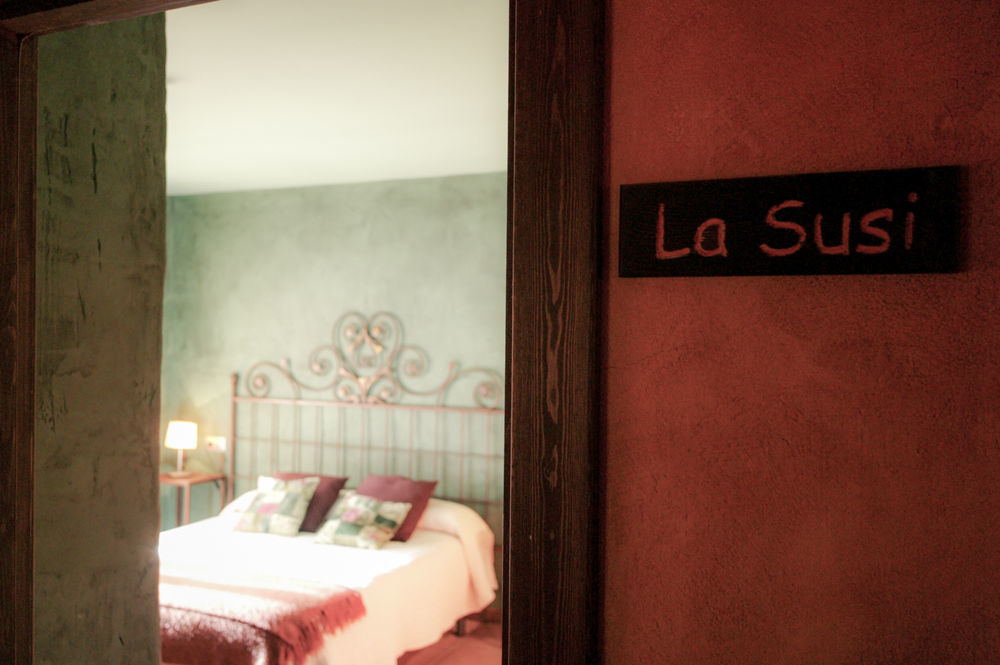 Monegal Otel San Lorenzo de Morunys Dış mekan fotoğraf