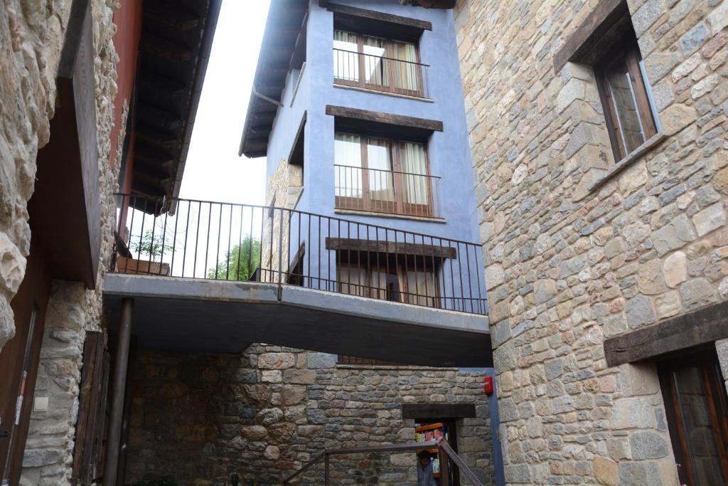 Monegal Otel San Lorenzo de Morunys Dış mekan fotoğraf